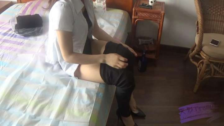 燕子女主骑马坐脸窒息