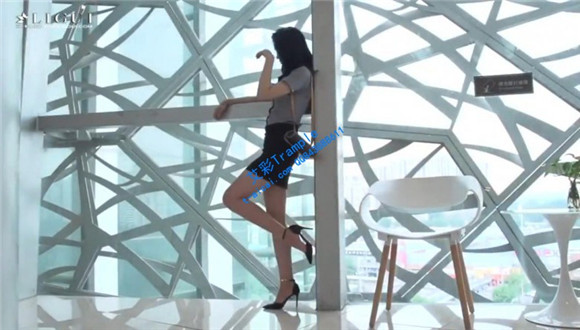 【推荐】性感女神丝袜美足POV