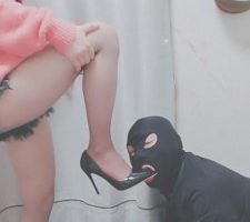 【灵竹】恋足高跟踩脸 bf10076