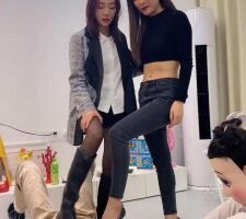 【术术】城市表姐和农村表妹 bf24201