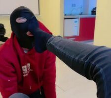 【艾琳175】面试家奴测试/踩踏/舔靴/耳光 bf24497