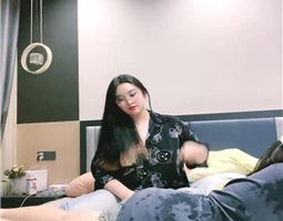 【小羊】双奴争宠舔脚/耳光sp bf35691