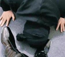 【冰薇】黑丝美腿-清理靴子-臭脚捂脸 JS240305-1