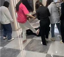 【精神小妹】学生聚会-奴下奴-群调暴虐 bf41098