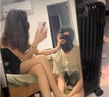 【惠子】镜前舔鞋舔jio发骚【完整版】 bf42056