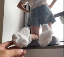 校尉原创-酒店tian吃学姐的原味脏棉袜.擦档.玉足清理！ YC-240821-7