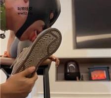 【冷御大大】清理脏鞋底原味棉袜辱/坐脸窒息 bf45102