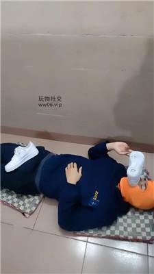 【奇了怪了】强制吃香蕉/舔小白鞋白袜/鞭打 JS241208-30