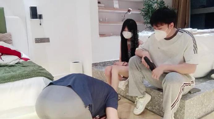 【安徽情侣】强制舔鞋袜/圣水淋浴/踩踏 bf48006