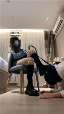 【九月】狂抽耳光/跪舔长靴网袜/鞭打/喂口水/脚喂食滴蜡 bf48333