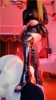 【魔鬼天使】长靴御姐S调-吊绑重度虐打 JS241222-23