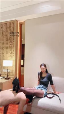 【夏芙】车模S-骑马驯化奴才 JS241225-14