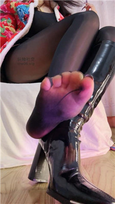 【玥樾】上贡压岁钱    250129-14