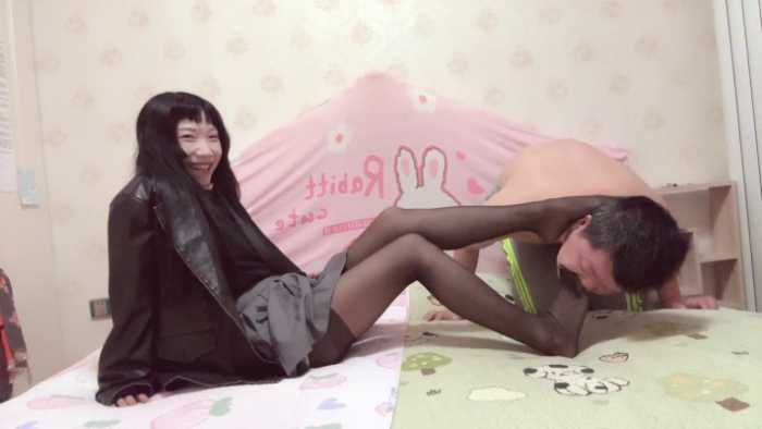 【兔粉粉】黑丝的诱惑 YC-250209