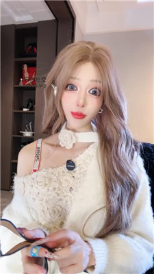 【龙妈】靠靠爬过来了    250217-6