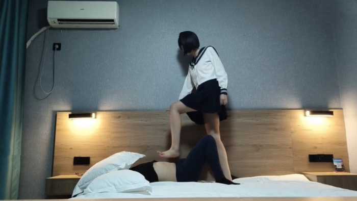 超美素人软熊jk大长腿踩踏 ACYC-4335