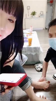 【露丝】下跪伺候沐足 JS250313-30