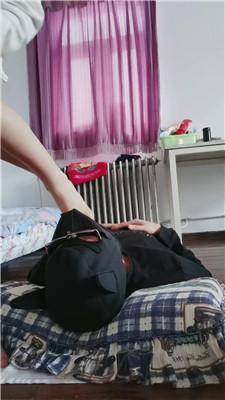 【白兰地】玉足深喉插嘴 JS250324-8