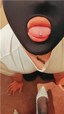 【桃老师】高跟黑丝踩踏-数据线抽 bf54086