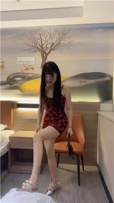 【婉纱】骑马犬化-舔脏鞋底-赏赐圣水 JS250607-11