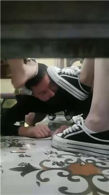 【文文文文】双S-KTV-白船袜玉足蹂躏 JS250722-6