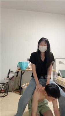 【彩虹大人】双S学生妹-踢踹踩踏胯下辱【双视角版】JS250930-24