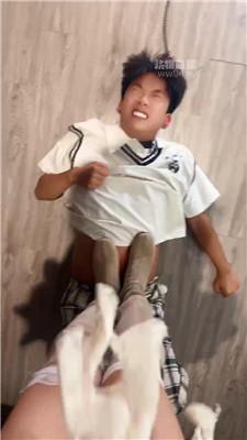 【佳佳】长靴白丝诱惑虐杀奶狗 bf58915