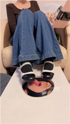 【玥野兔】脏鞋黑棉袜物化除臭器 JS251106-24