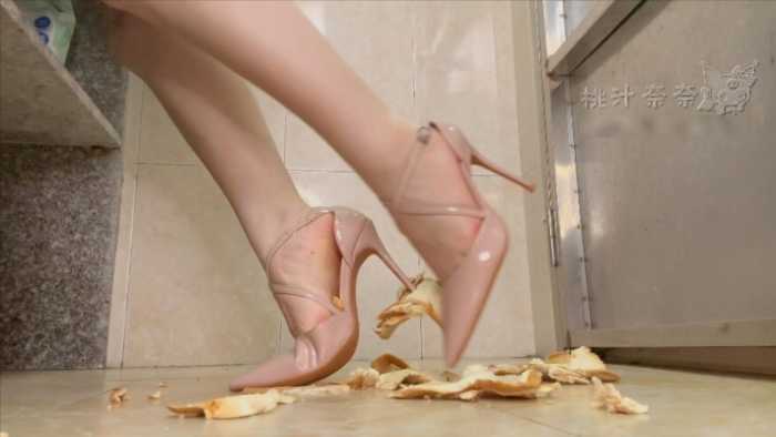 肤色高跟鞋踩面包片 JS251213~6