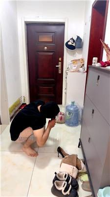 【蜜糖情侣】臭脚丫挑逗绿帽奴 JS251214-36