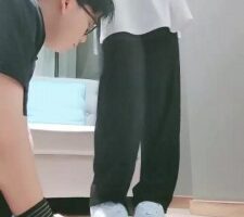 【妮蔻】脏臭小白鞋羞辱小弟弟 bf17736