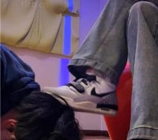 【supp】近距离-狗舌清理脏鞋底/闻白袜 bf38640