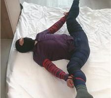 【爵恋霸主】高跟长靴踩虐/捆绑强制一字马 bf46475