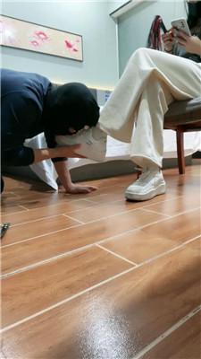 【ccs】体育课后让老师舔小白鞋白袜 JS241130-1