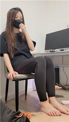 【少司命】桌底视角-电竞女神玉足踩 JS250103-29