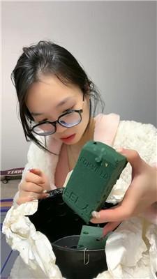 【薇薇】奶狗脚下陪姐姐直播 JS250219-21