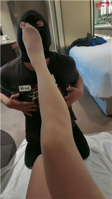 【咩祖】御姐S-高跟玉足脚下玩虐 JS250302-10