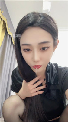 【馨馨】黑丝进来吸    250610-33