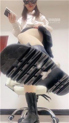 【红颜】短靴厚黑炸短小    251021-9