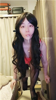 【予鹿】进来吃妈妈脚    251102-34