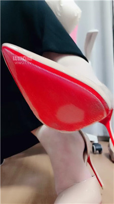 【拽拽】鞋跟声控S流短丝寸止    251119-36